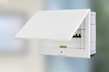 Plastic distribution box